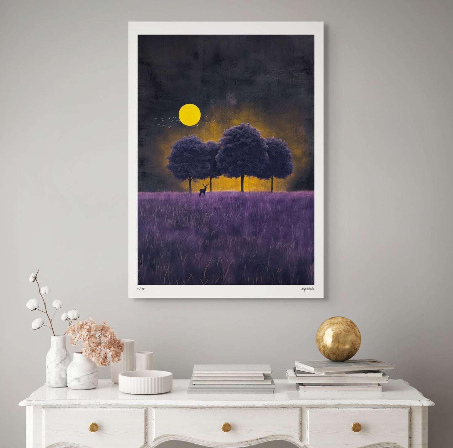 BETWEEN LIGHT AND SHADOW - Carnonos